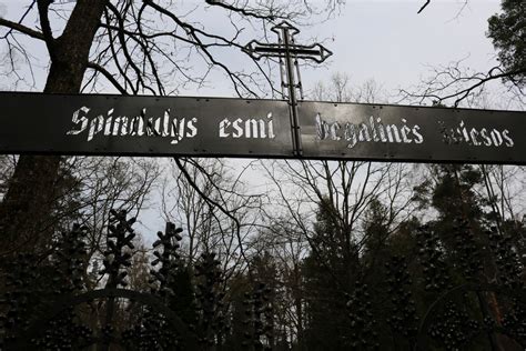 Bitėnų kapinės - Mažosios Lietuvos panteonas