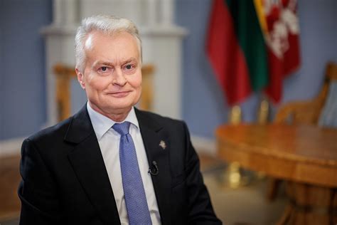 Gitanas Nausėda dirba finansų sektoriuje