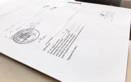 Dokumentų tvirtinimas biuro antspaudu ar notariškai