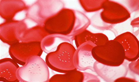 idėjų schema širdelės tatuiruotėms su datomis