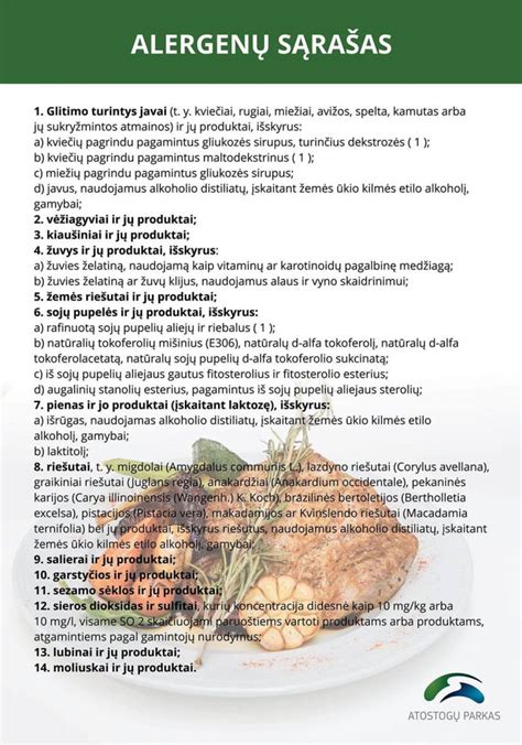Moters rankos tvarkančios namus arba gaminančios maistą