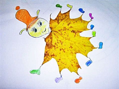 vaikai daro darbelius iš rudens gėrybių