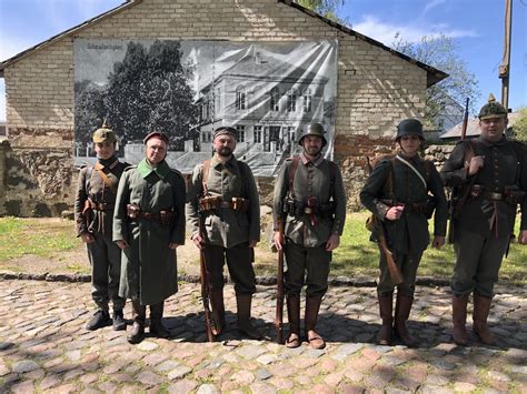 Kadrų iš filmo „Hanibalas: pradžia“, vaizduojančių karo laikų Lietuvą