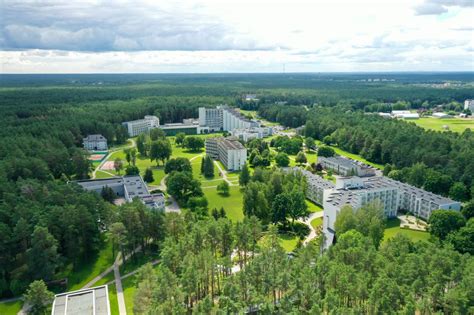 Eglės sanatorijos pastatai ir aplinka Druskininkuose