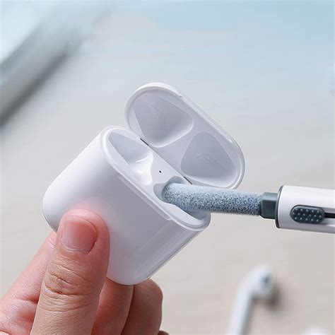 Nėrimo įrankiai ir medžiagos