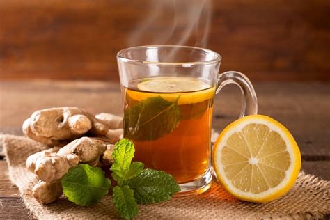 Nėščia moteris, geriami imbiero arbatą