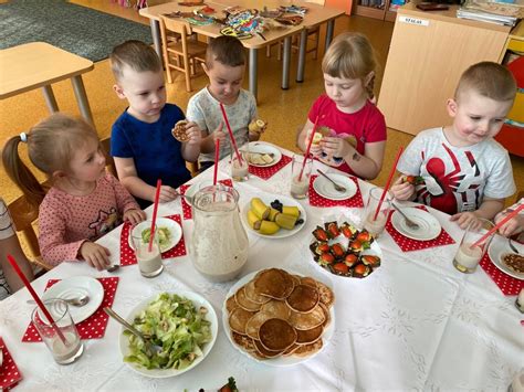 Darželio valgiaraštis su sveikuoliškais patiekalais