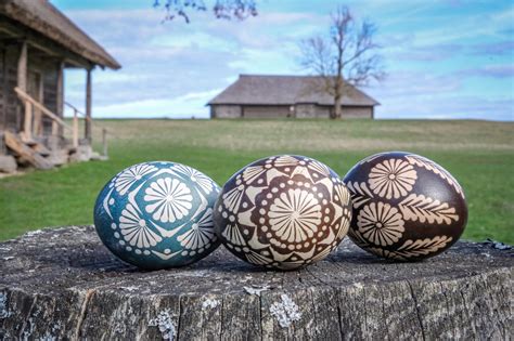 Velykiniai kiaušiniai-žibintai