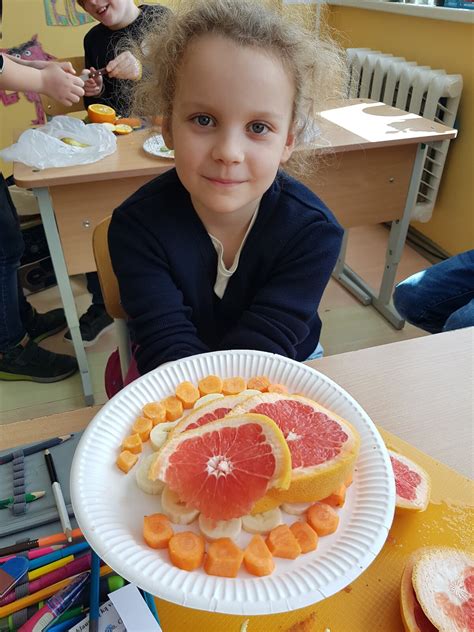 Sveiko ir subalansuoto maisto lėkštė vaikui