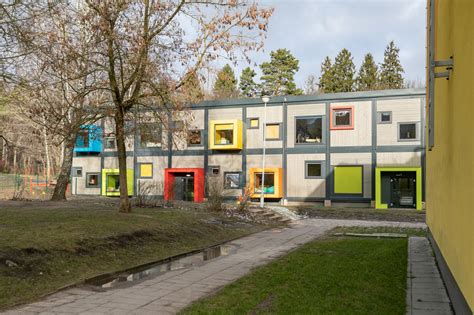 modernus modulinis darželis