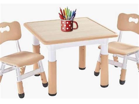 Vaikiško staliuko saugumo elementai