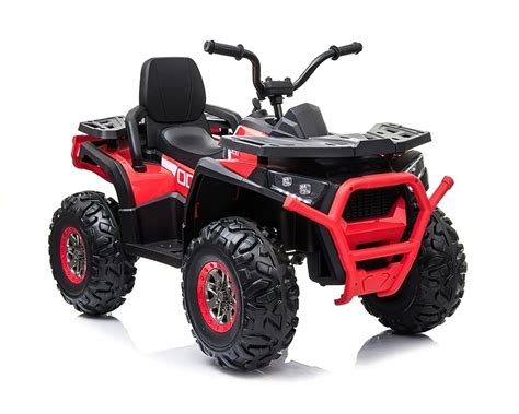 Vaikiškas keturratis motociklas bekelėje