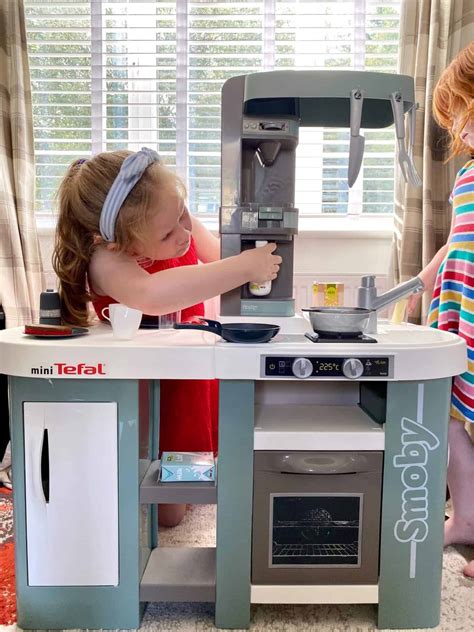 Tefal Studio Bubble virtuvėlės nuotrauka su burbuliuojančiu puodu