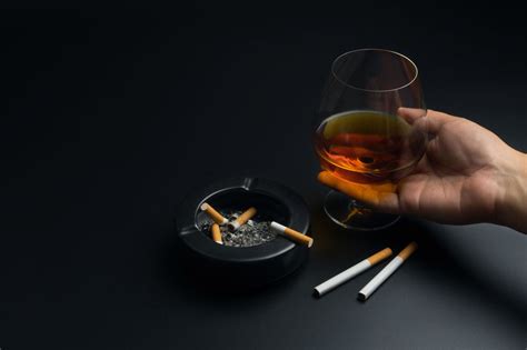 Poveikis vaisingumui: rūkymas ir alkoholis