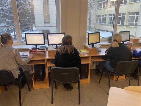 mokytojų kvalifikacijos tobulinimas dirbant su skaitmeniniais įrankiais