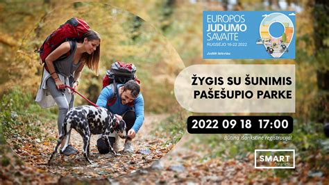 kareivis su trimis šunimis pergalės akimirką