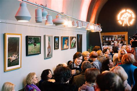 Pagrindinė filmo veikėja Thea Clayhill