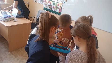 Pedagogai veda nuotolinę pamoką