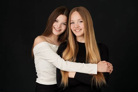 dvynukų fotosesijos studijoje procesas