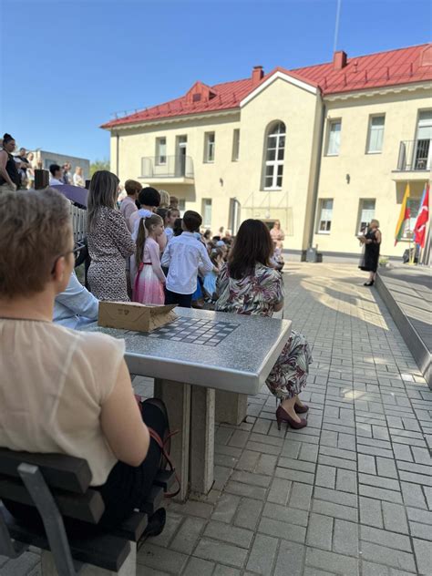 Erdvės Vilniaus Antakalnio pradinėje mokykloje