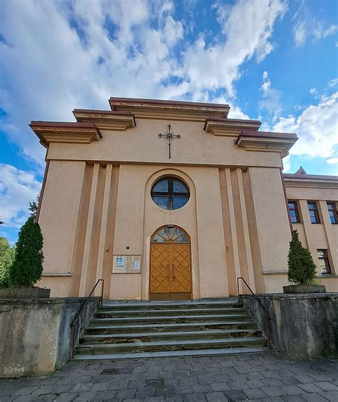 Panevėžio lopšelio-darželio „Pušynėlis“ fasadas