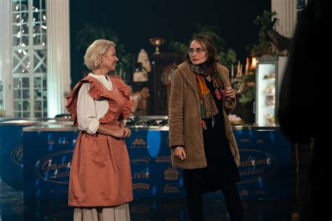 kadras iš televizijos filmo Dvynukės