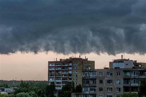Debesys ir vėjas