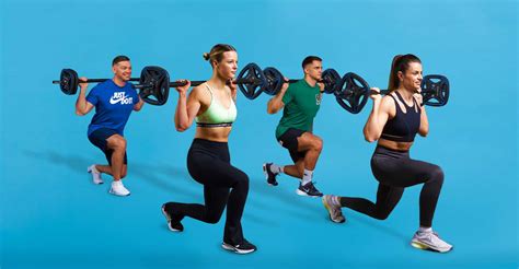 „Pump“ treniruotės su svareliais ir platforma