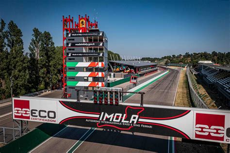 Apleisto autodromo mašinos Elektrėnuose