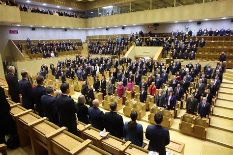 Seimo posėdis, kur priimami įstatymai