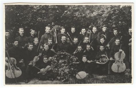 Plungės dvaro orkestras, kuriame grojo Čiurlionis