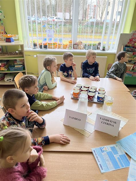 Vaikai MO muziejaus edukacijoje