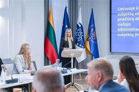 Simbolinė nuotrauka su asociacijos nariais