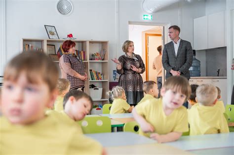 Vaikų darželio grupė užsiėmimų metu