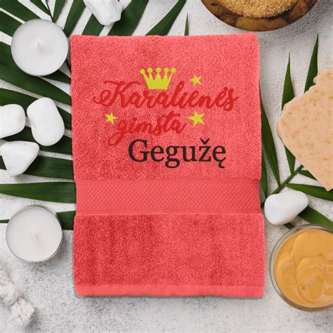 Aštuonetukas gimsta