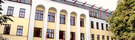 Sena Kybartų mokyklos nuotrauka