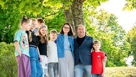 Takių šeima ir Vinė su rupūže