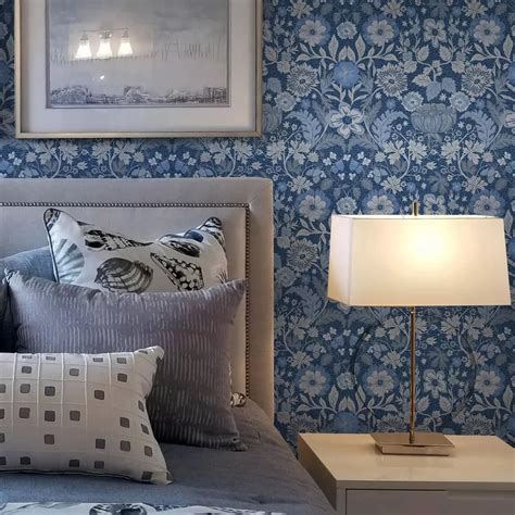 Vaiko pėdos atspaudas ant smėlio