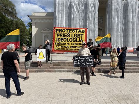 Airijos visuomenės protestai už abortų įstatymų liberalizavimą