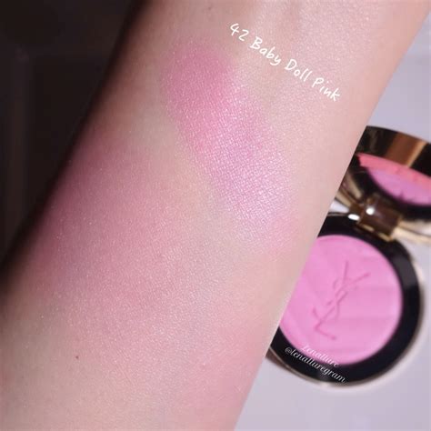YSL Baby Doll tušo pakuotė ir šepetėlis