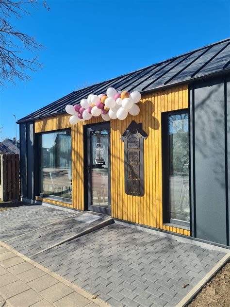 Kauno lopšelio-darželio „Klausutis“ pastatas ir kiemas