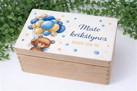 medinė dekoruota krikštynų dėžutė