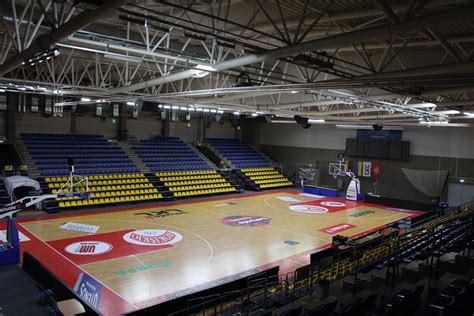 Nuotrauka ar schema universalių sporto-aktų salės