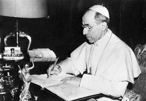 Popiežius Pijus XII ir enciklika Humani Generis
