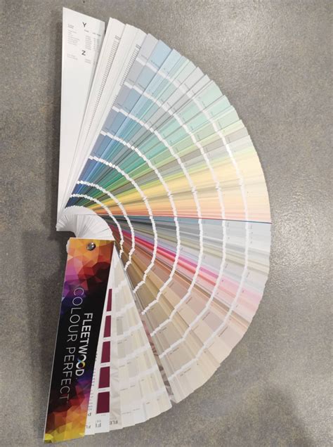 Melsvai rožinės spalvų paletės derinys