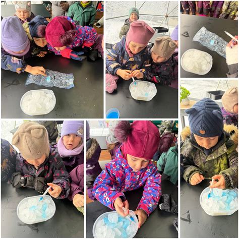 vaikai užsiima menine veikla klasėje