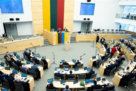 Debatai dėl reprodukcinės sveikatos įstatymo Lietuvoje