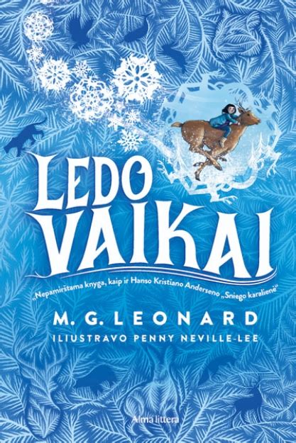 vaikai čiuožia ledo arenoje