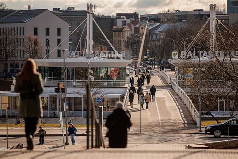 Schema, iliustruojanti savivertės didėjimo procesą per keliones