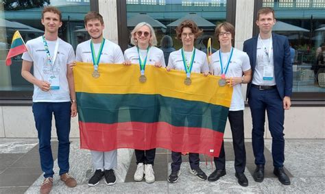 Lietuvos mokinių chemijos olimpiados dalyviai